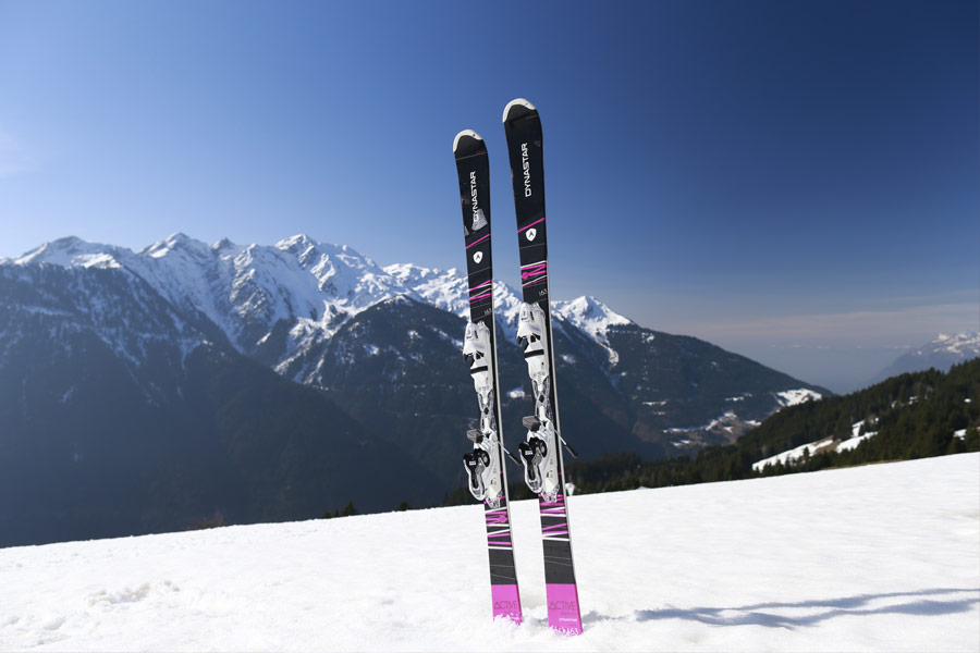Ski rental Les Rousses Intersport